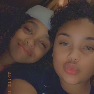 Meet your Posher, Destiny